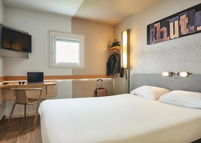 Ibis Budget Versailles Chateau Saint Cyr L\'Ecole