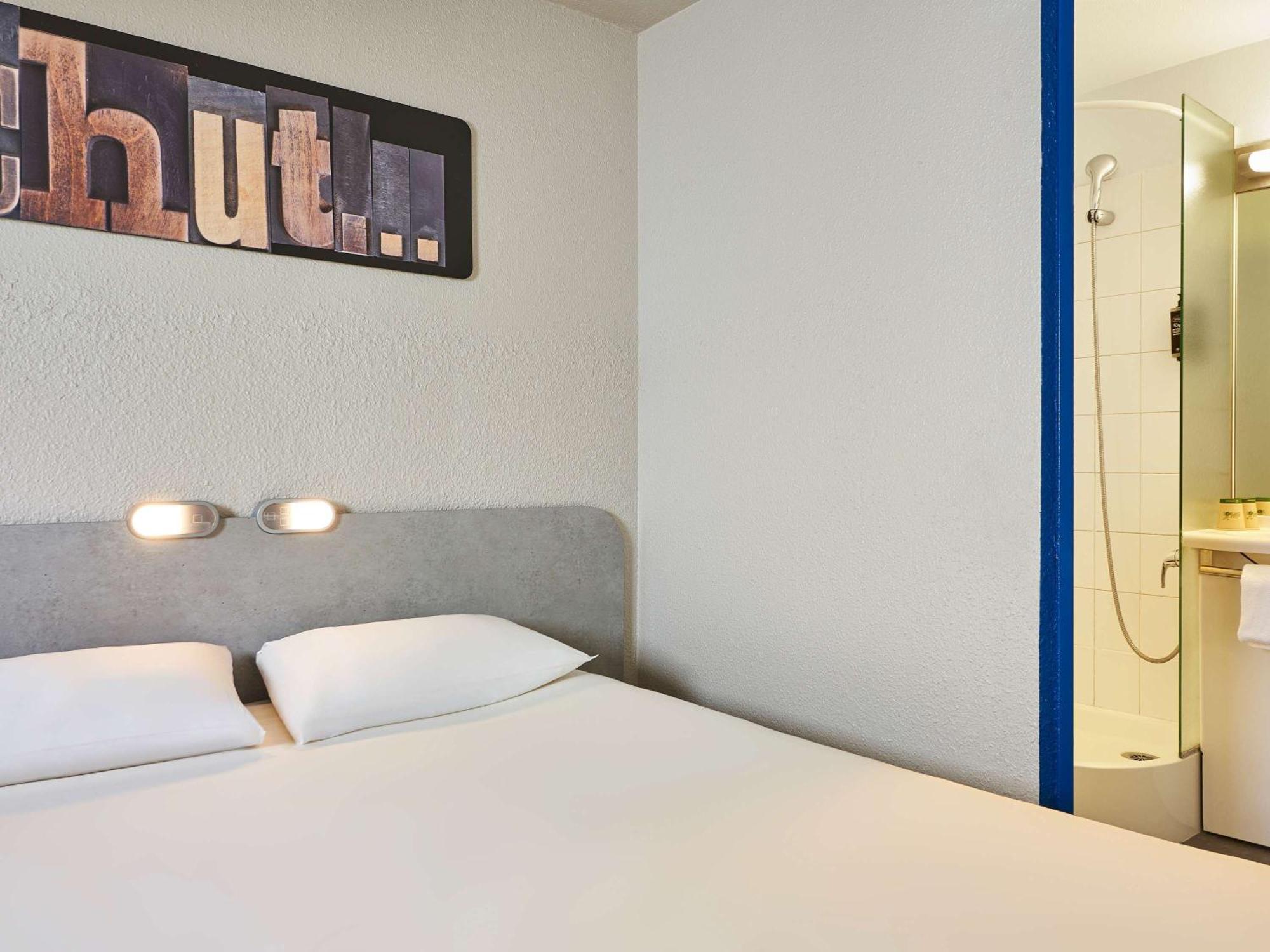 Hotel Ibis Budget Versailles Chateau Cyr L'ecole