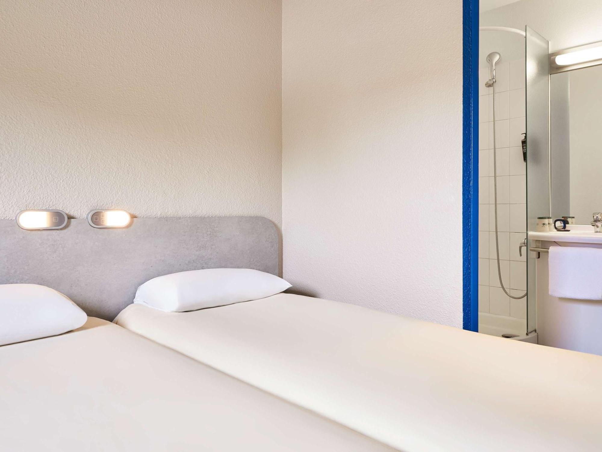 Hotel Ibis Budget Versailles Chateau Cyr L'ecole Saint-Cyr-lʼÉcole