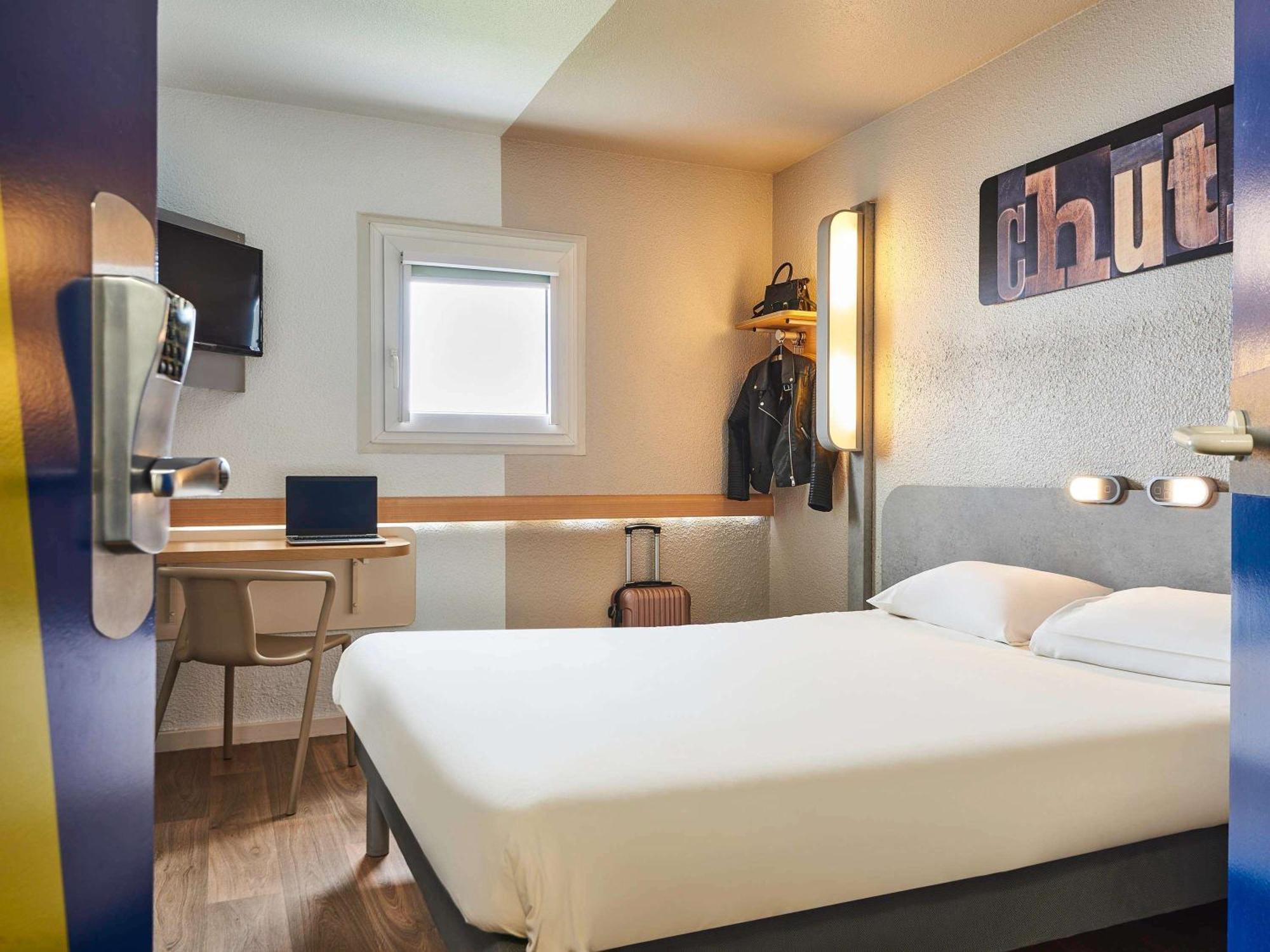 Ibis Budget Versailles Chateau Cyr L'ecole 2*