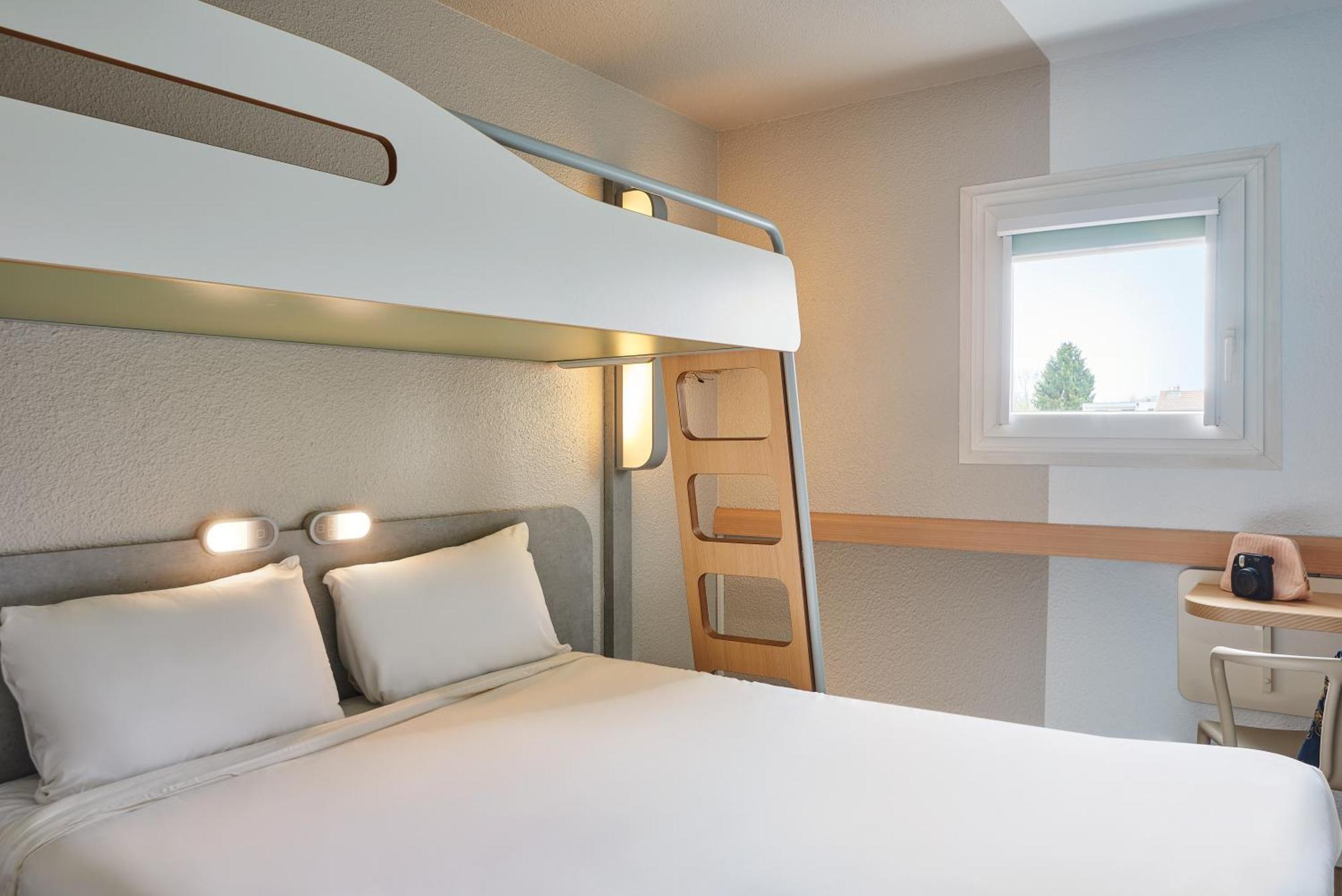 Hotel Ibis Budget Versailles Chateau Cyr L'ecole