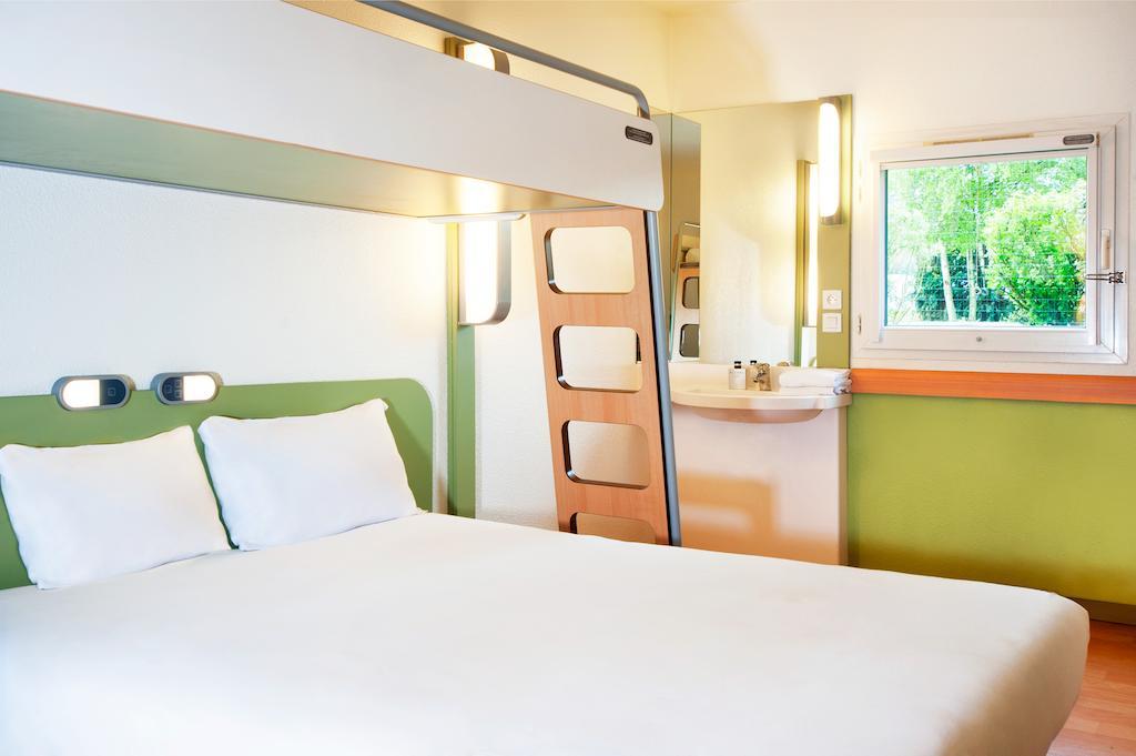 Ibis Budget Versailles Chateau Cyr L'ecole Hotel