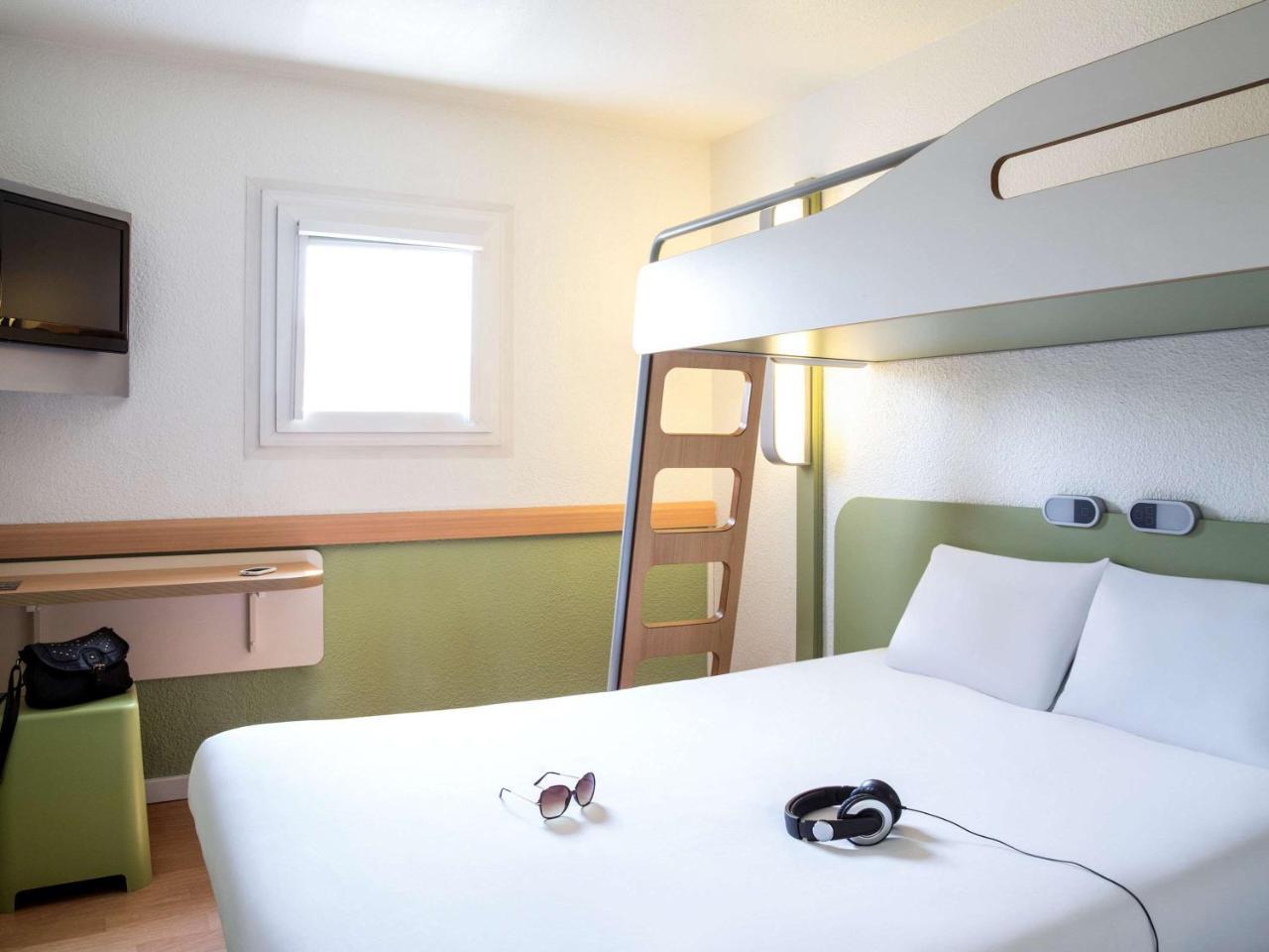 Ibis Budget Versailles Chateau Cyr L'ecole Hotel Saint-Cyr-lʼÉcole