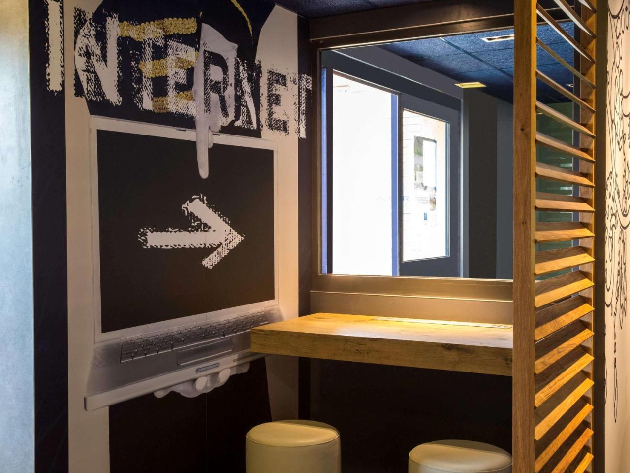 Ibis Budget Versailles Chateau Hotel Saint-Cyr-l'Ecole