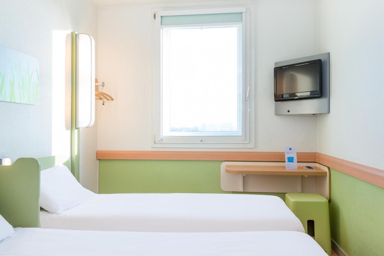 Ibis Budget Versailles Chateau Hotel Saint-Cyr-l'Ecole
