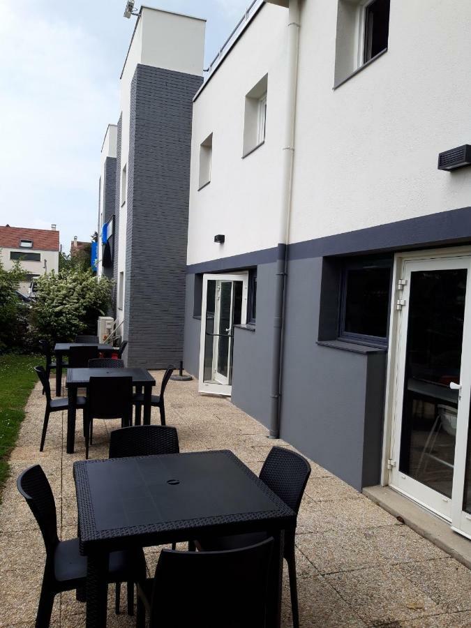 Ibis Budget Versailles Chateau Hotel 2*